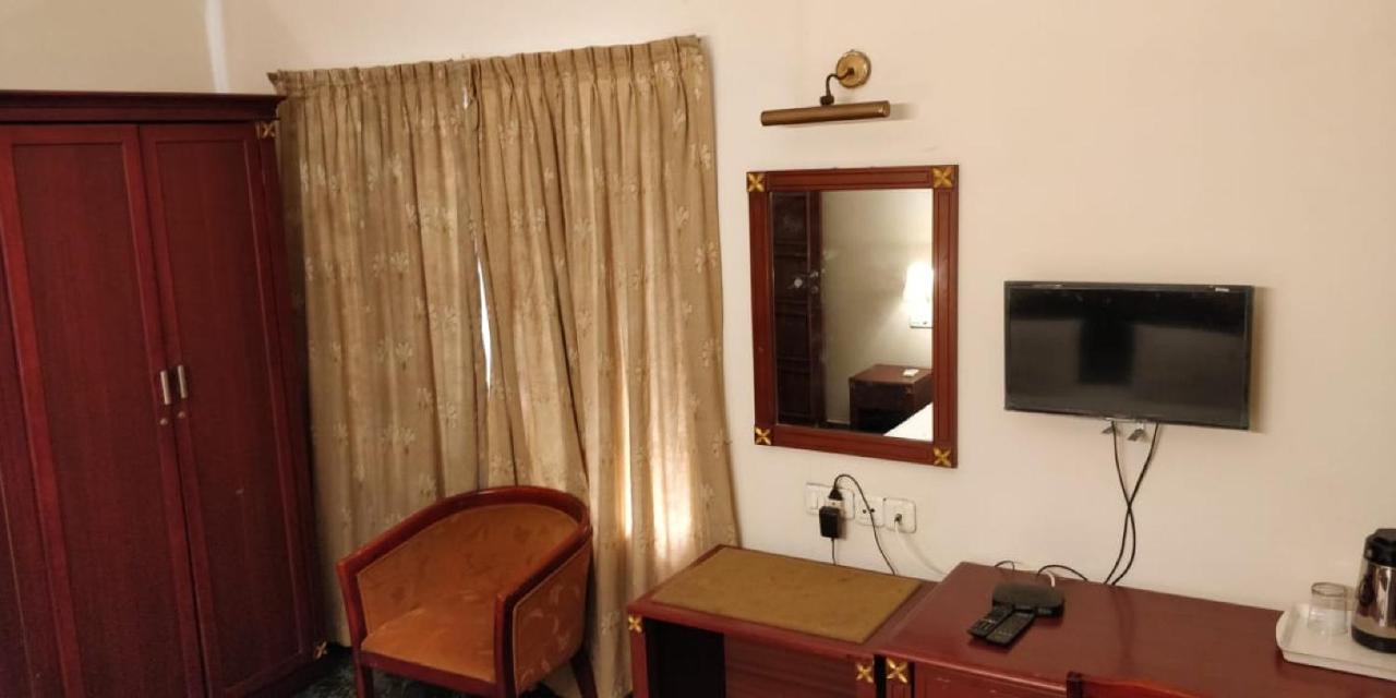 KochiKarthika Residency公寓 外观 照片